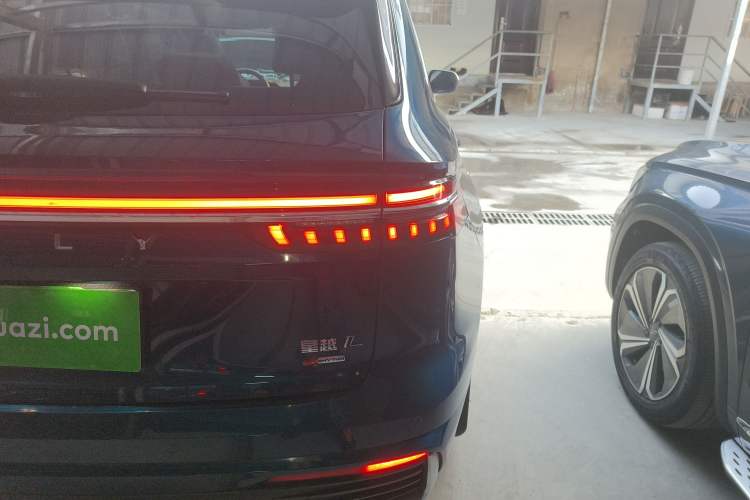 Used Geely Auto Monjaro L 2021 2.0TD High-Power Automatic All-Wheel-Drive Flagship Version Exterior 3
