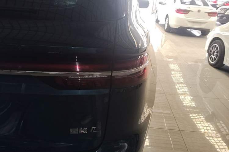 Used Geely Auto Monjaro L 2021 2.0TD DCT EVO Two-Wheel Drive Prestige Version Exterior 3