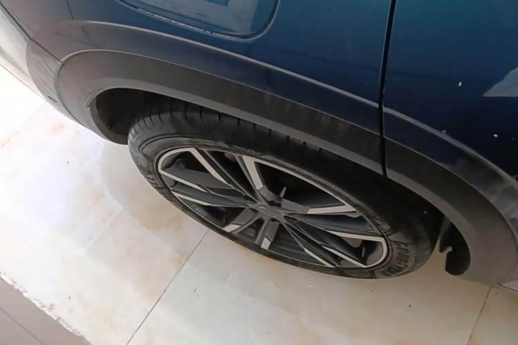 Used Geely Auto Monjaro L 2021 2.0TD DCT EVO Two-Wheel Drive Smart Luxury Version Exterior 5