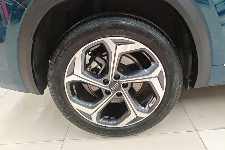 Used Geely Auto Monjaro L 2021 2.0TD DCT EVO Two-Wheel Drive Prestige Version Exterior 5