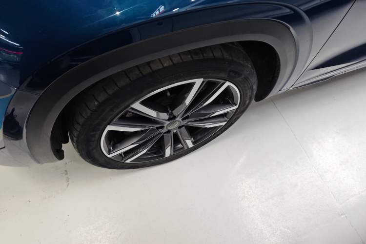 Used Geely Auto Monjaro L 2021 2.0TD DCT EVO Two-Wheel Drive Prestige Version Exterior 7