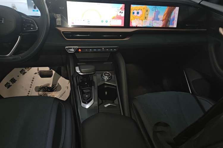 Used Geely Auto Monjaro L 2021 2.0TD DCT EVO Two-Wheel Drive Smart Luxury Version Gear Lever