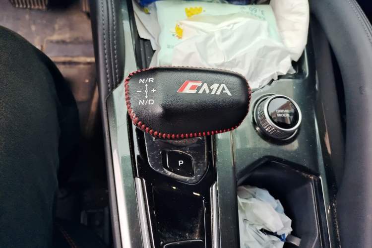 Used Geely Auto Monjaro L 2021 2.0TD DCT EVO Two-Wheel Drive Smart Luxury Version Gear Lever