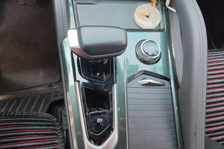 Used Geely Auto Monjaro L 2021 2.0TD DCT EVO Two-Wheel Drive Smart Luxury Version Gear Lever
