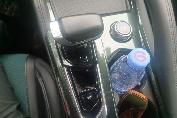 Used Geely Auto Monjaro L 2021 2.0TD High-Power Automatic All-Wheel-Drive Flagship Version Gear Lever
