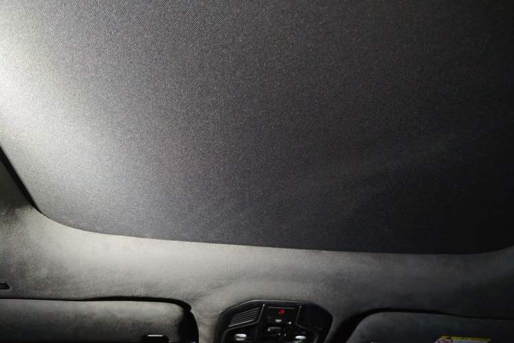 Used Geely Auto Monjaro L 2021 2.0TD DCT EVO Two-Wheel Drive Smart Luxury Version Headliner