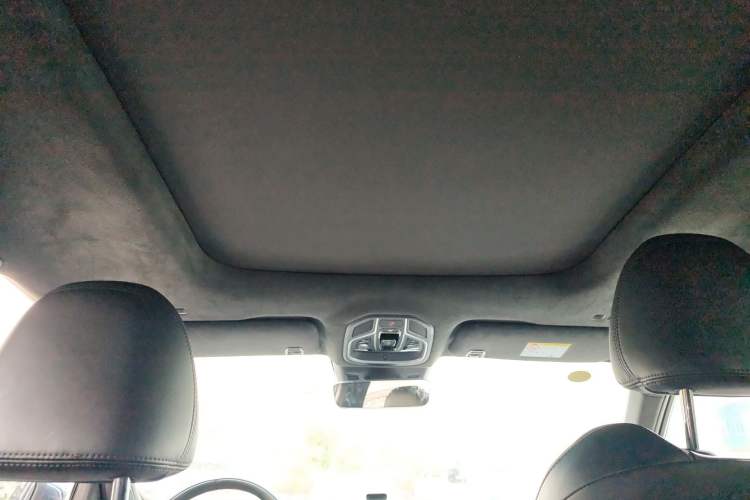 Used Geely Auto Monjaro L 2021 2.0TD DCT EVO Two-Wheel Drive Smart Luxury Version Headliner
