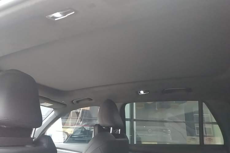 Used Geely Auto Monjaro L 2021 2.0TD DCT EVO Two-Wheel Drive Smart Luxury Version Headliner