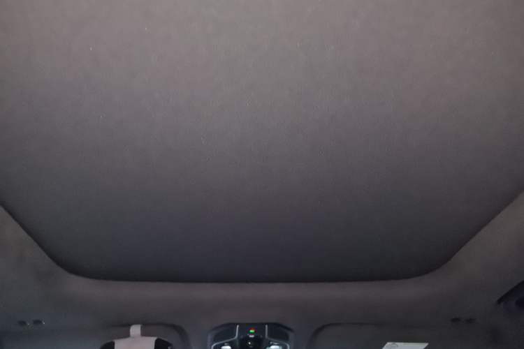 Used Geely Auto Monjaro L 2021 2.0TD DCT EVO Two-Wheel Drive Smart Luxury Version Headliner