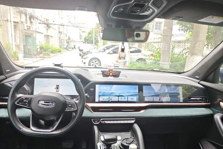Used Geely Auto Monjaro L 2021 2.0TD DCT EVO Two-Wheel-Drive Flagship Version Headliner