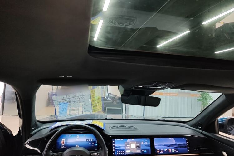 Used Geely Auto Monjaro L 2021 2.0TD DCT EVO Two-Wheel Drive Smart Luxury Version Headliner
