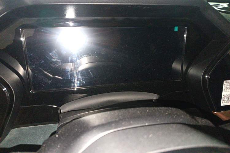 Used Geely Auto Monjaro L 2021 2.0TD DCT EVO Two-Wheel Drive Prestige Version Instrument Cluster