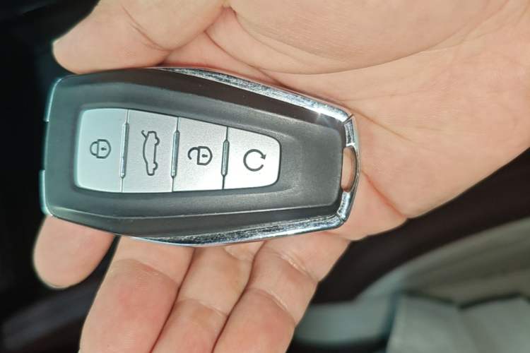 Used Geely Auto Monjaro L 2021 2.0TD DCT EVO Two-Wheel Drive Prestige Version Interior 1
