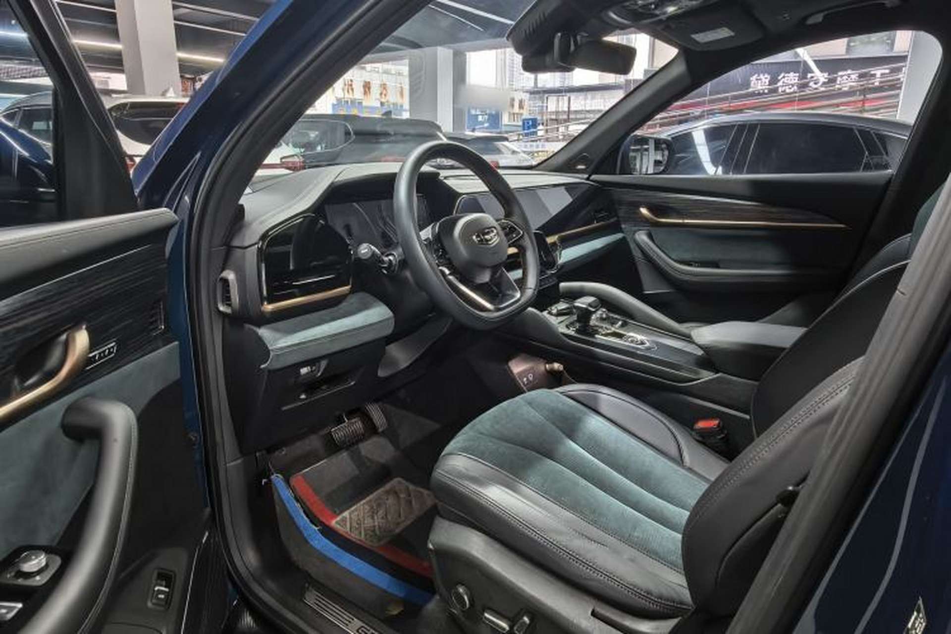 Used Geely Auto Monjaro L 2021 2.0TD DCT EVO Two-Wheel Drive Smart Luxury Version Interior 1
