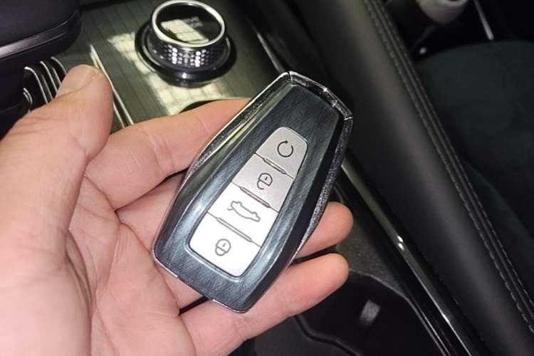 Used Geely Auto Monjaro L 2021 2.0TD DCT EVO Two-Wheel Drive Prestige Version Interior 1