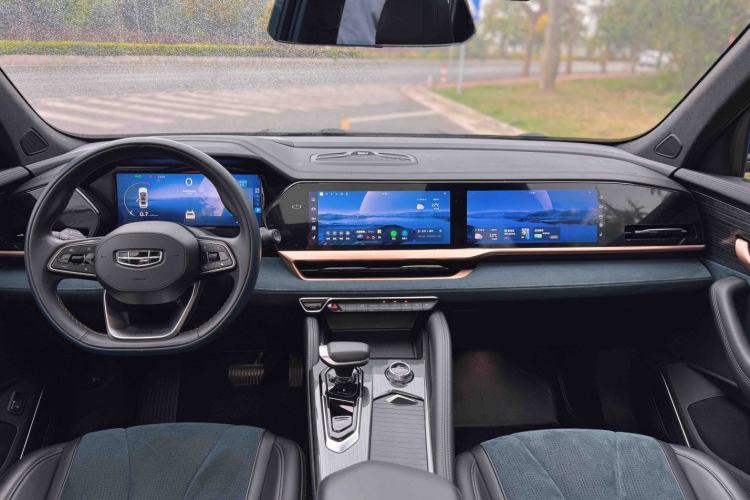 Used Geely Auto Monjaro L 2021 2.0TD DCT EVO Two-Wheel Drive Prestige Version Interior 2