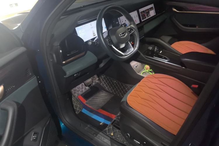 Used Geely Auto Monjaro L 2021 2.0TD High-Power Automatic All-Wheel-Drive Flagship Version Interior 3