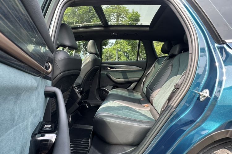 Used Geely Auto Monjaro L 2021 2.0TD DCT EVO Two-Wheel Drive Prestige Version Interior 4