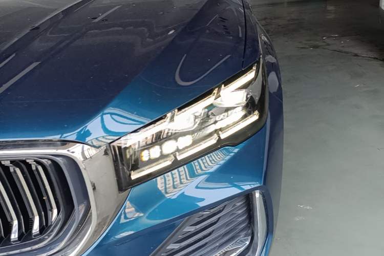 Used Geely Auto Monjaro L 2021 2.0TD High-Power Automatic All-Wheel-Drive Flagship Version Left Front Headlight