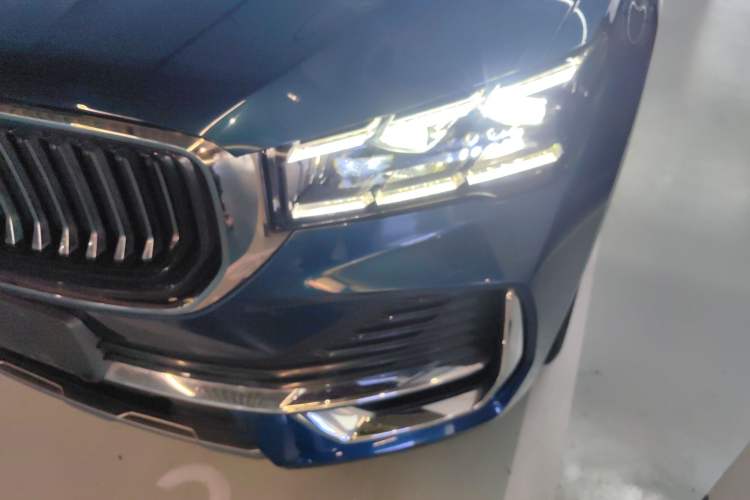 Used Geely Auto Monjaro L 2021 2.0TD DCT EVO Two-Wheel Drive Prestige Version Left Front Headlight