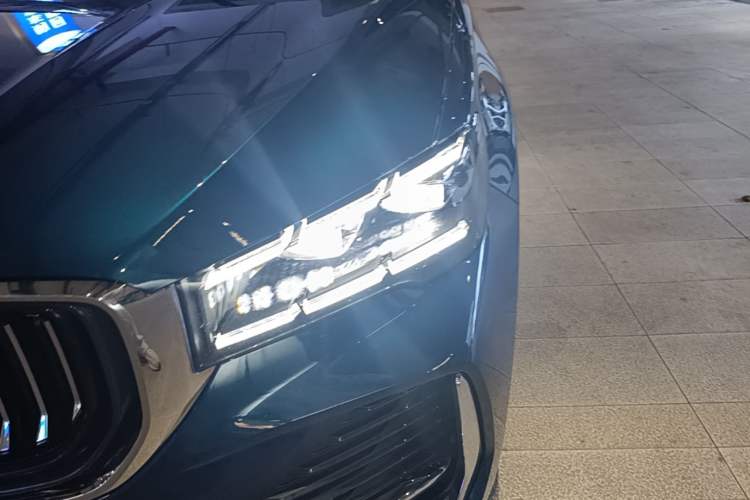 Used Geely Auto Monjaro L 2021 2.0TD High-Power Automatic All-Wheel-Drive Flagship Version Left Front Headlight