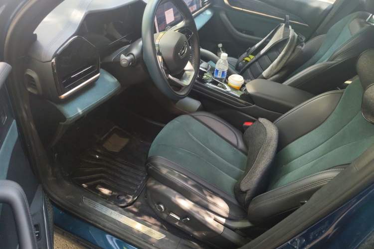 Used Geely Auto Monjaro L 2021 2.0TD DCT EVO Two-Wheel Drive Prestige Version Left Front Seat