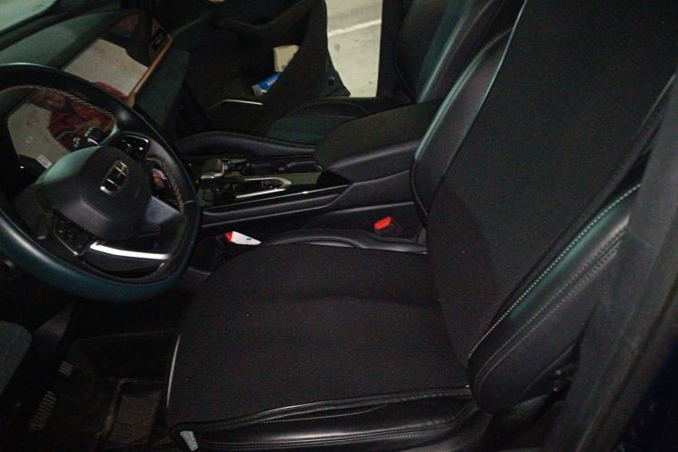 Used Geely Auto Monjaro L 2021 2.0TD DCT EVO Two-Wheel Drive Prestige Version Left Front Seat