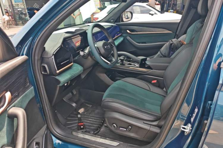 Used Geely Auto Monjaro L 2021 2.0TD DCT EVO Two-Wheel Drive Smart Luxury Version Left Front Seat