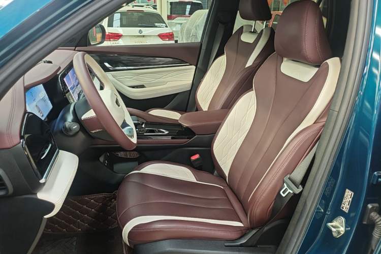 Used Geely Auto Monjaro L 2021 2.0TD DCT EVO Two-Wheel Drive Prestige Version Left Front Seat