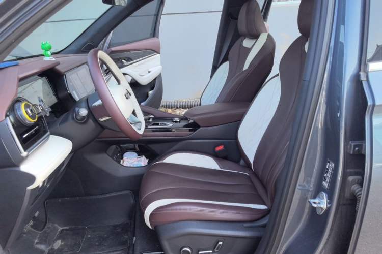 Used Geely Auto Monjaro L 2021 2.0TD DCT EVO Two-Wheel Drive Prestige Version Left Front Seat
