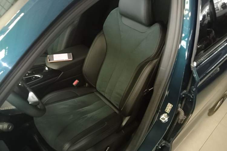 Used Geely Auto Monjaro L 2021 2.0TD DCT EVO Two-Wheel Drive Prestige Version Left Front Seat