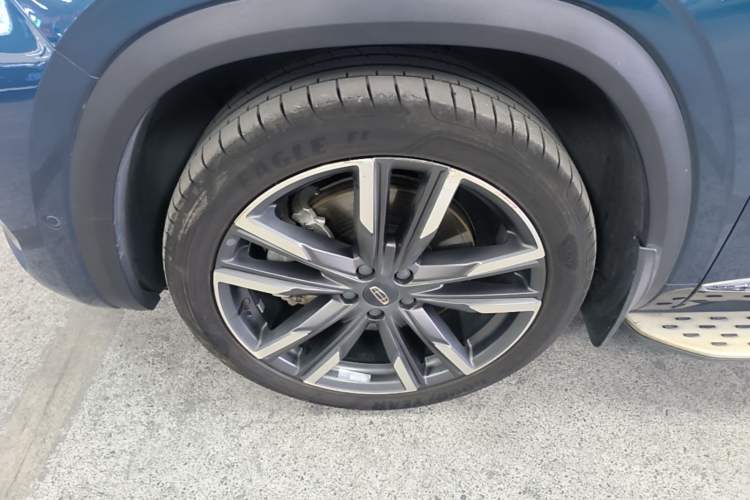 Used Geely Auto Monjaro L 2021 2.0TD High-Power Automatic All-Wheel-Drive Flagship Version Left Front Wheel Hub