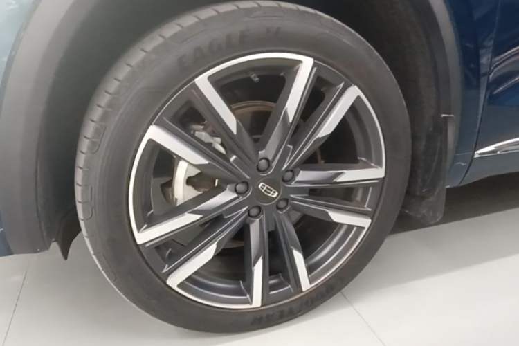 Used Geely Auto Monjaro L 2021 2.0TD DCT EVO Two-Wheel Drive Smart Luxury Version Left Front Wheel Hub