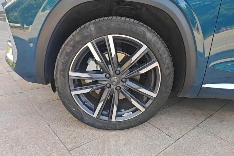 Used Geely Auto Monjaro L 2021 2.0TD DCT EVO Two-Wheel Drive Smart Luxury Version Left Front Wheel Hub
