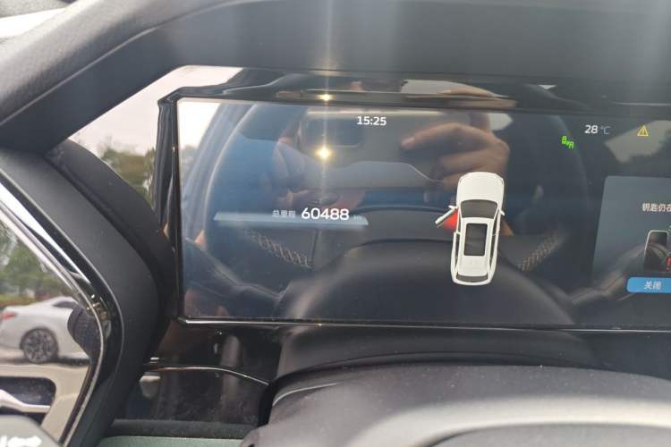 Used Geely Auto Monjaro L 2021 2.0TD High-Power Automatic All-Wheel-Drive Flagship Version Odometer Close Up