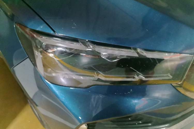 Used Geely Auto Monjaro L 2021 2.0TD DCT EVO Two-Wheel-Drive Flagship Version Right Front Headlight