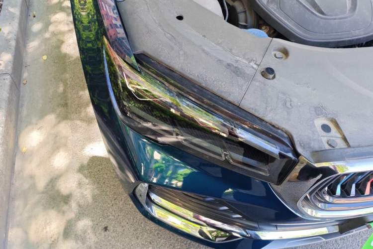 Used Geely Auto Monjaro L 2021 2.0TD DCT EVO Two-Wheel Drive Prestige Version Right Front Headlight