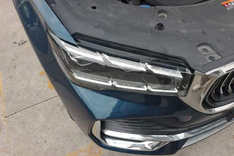 Used Geely Auto Monjaro L 2021 2.0TD DCT EVO Two-Wheel Drive Prestige Version Right Front Headlight