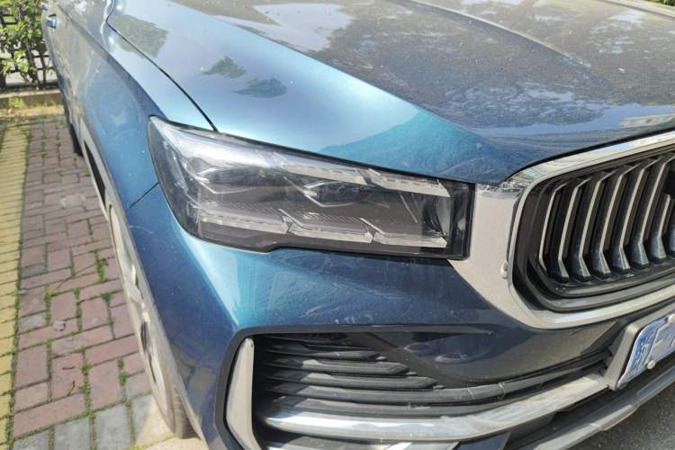 Used Geely Auto Monjaro L 2021 2.0TD DCT EVO Two-Wheel Drive Prestige Version Right Front Headlight