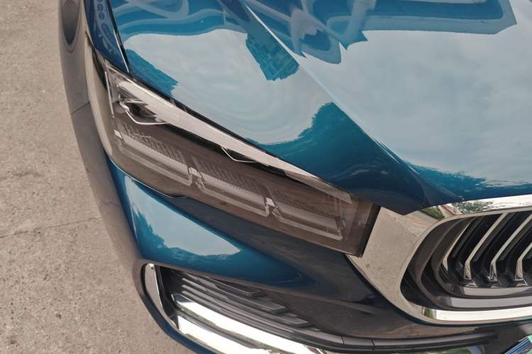 Used Geely Auto Monjaro L 2021 2.0TD DCT EVO Two-Wheel Drive Prestige Version Right Front Headlight
