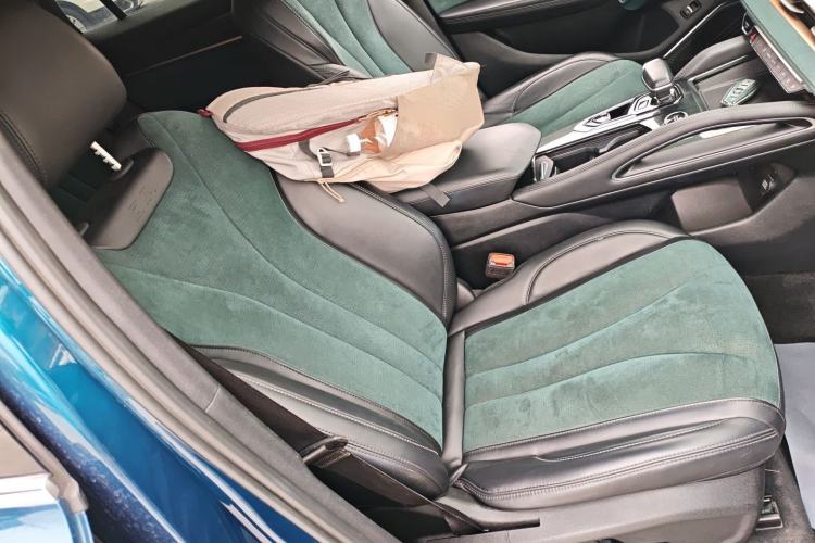 Used Geely Auto Monjaro L 2021 2.0TD DCT EVO Two-Wheel Drive Prestige Version Right Front Seat