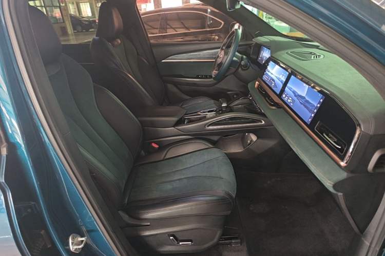 Used Geely Auto Monjaro L 2021 2.0TD DCT EVO Two-Wheel-Drive Flagship Version Right Front Seat