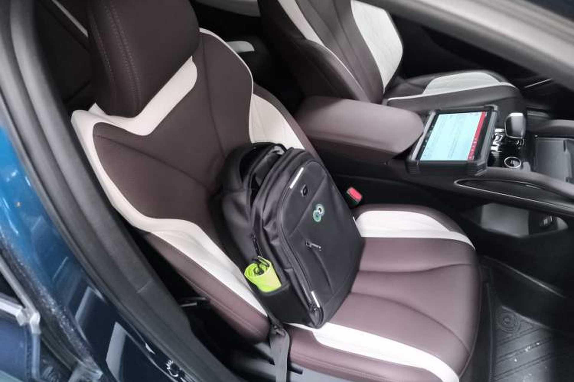 Used Geely Auto Monjaro L 2021 2.0TD High-Power Automatic All-Wheel-Drive Flagship Version Right Front Seat