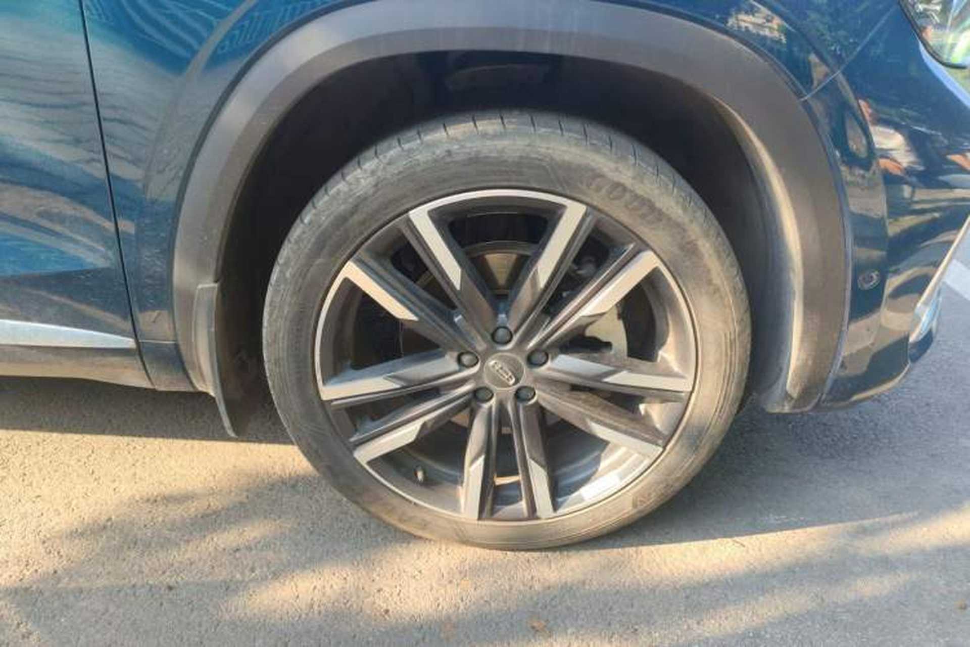 Used Geely Auto Monjaro L 2021 2.0TD DCT EVO Two-Wheel Drive Smart Luxury Version Right Front Wheel Hub
