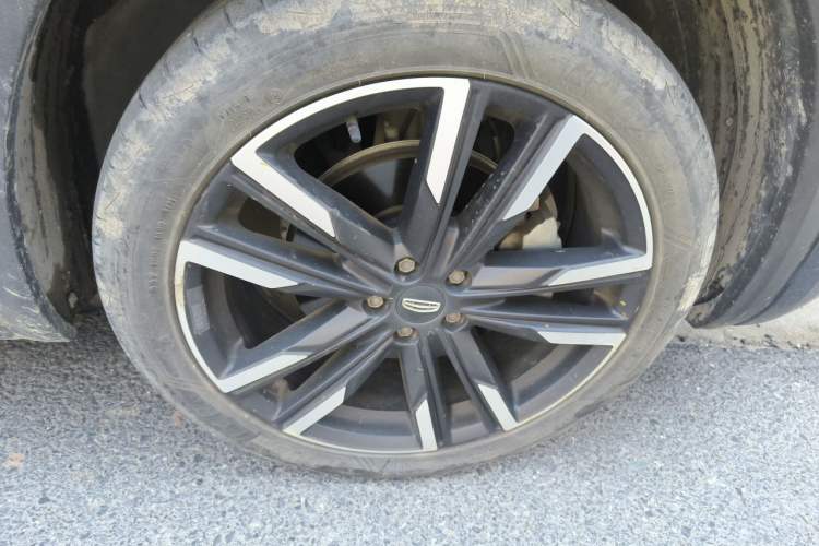 Used Geely Auto Monjaro L 2021 2.0TD DCT EVO Two-Wheel Drive Smart Luxury Version Right Front Wheel Hub