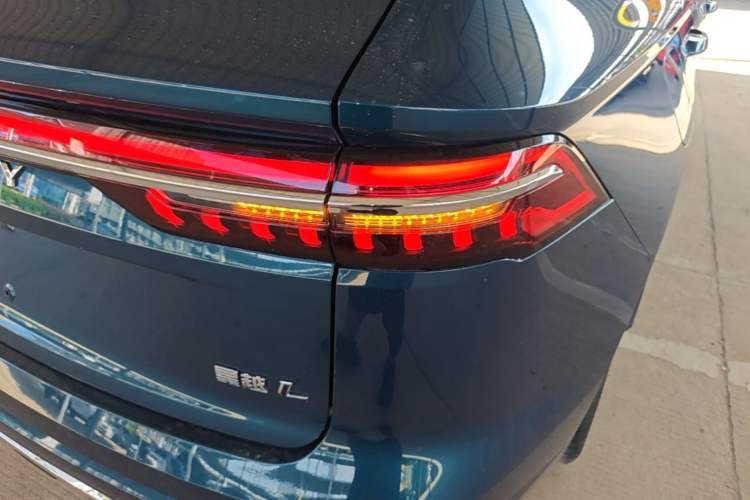 Used Geely Auto Monjaro L 2021 2.0TD DCT EVO Two-Wheel Drive Prestige Version Right Rear Taillight