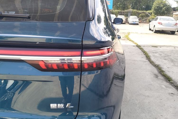 Used Geely Auto Monjaro L 2021 2.0TD DCT EVO Two-Wheel Drive Prestige Version Right Rear Taillight