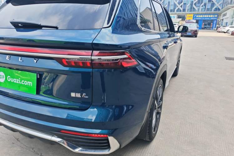 Used Geely Auto Monjaro L 2021 2.0TD DCT EVO Two-Wheel Drive Smart Luxury Version Right Rear Taillight