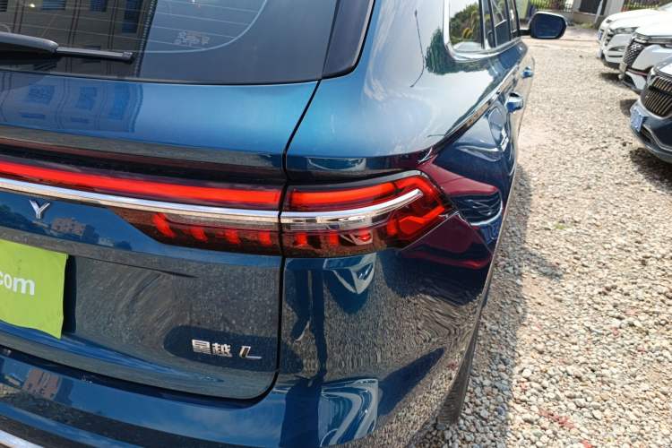 Used Geely Auto Monjaro L 2021 2.0TD DCT EVO Two-Wheel Drive Prestige Version Right Rear Taillight