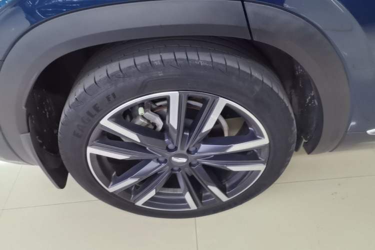 Used Geely Auto Monjaro L 2021 2.0TD DCT EVO Two-Wheel Drive Prestige Version Right Rear Wheel Hub